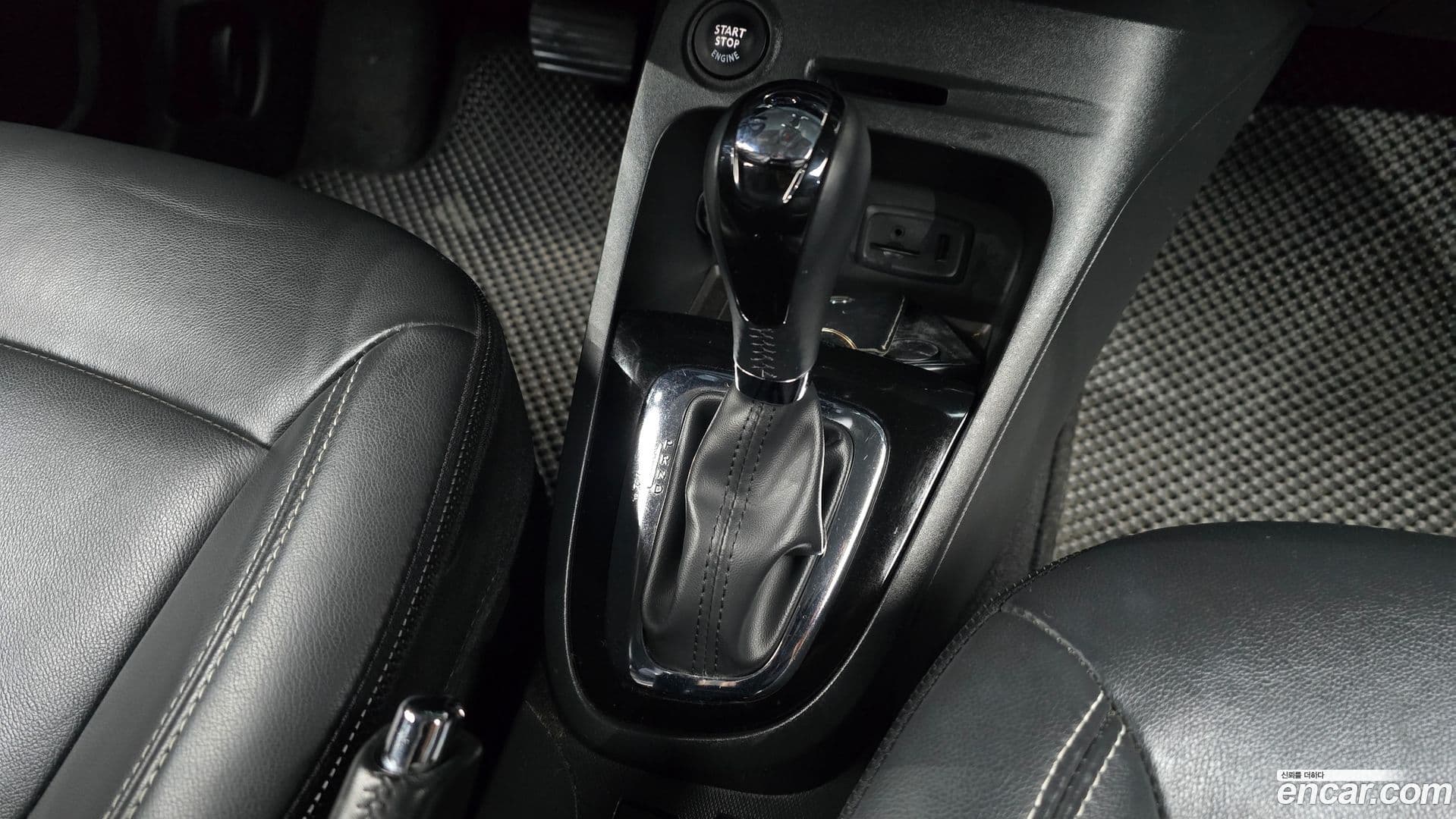 Main__Slider__Photo:QM3 Renault-KoreaSamsung 2016.4-8