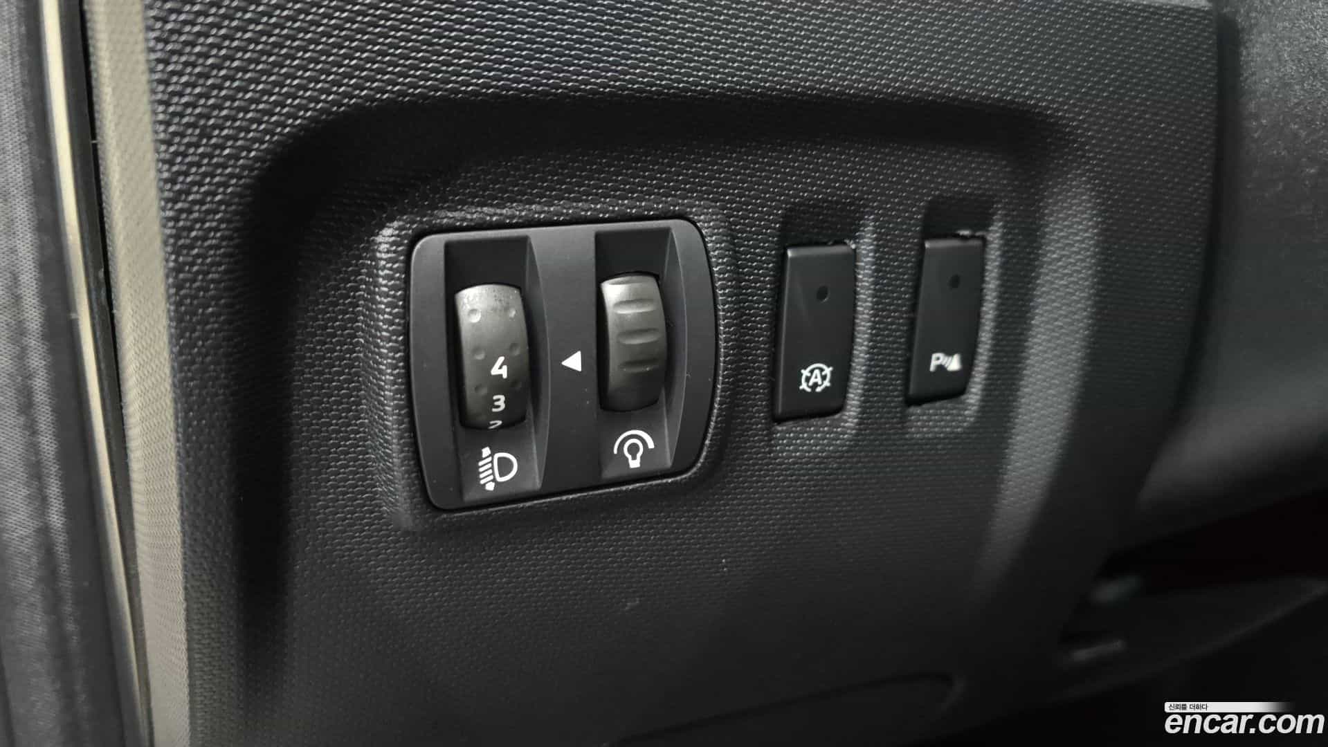 QM3 Renault-KoreaSamsung 2016.4-OPTION-018