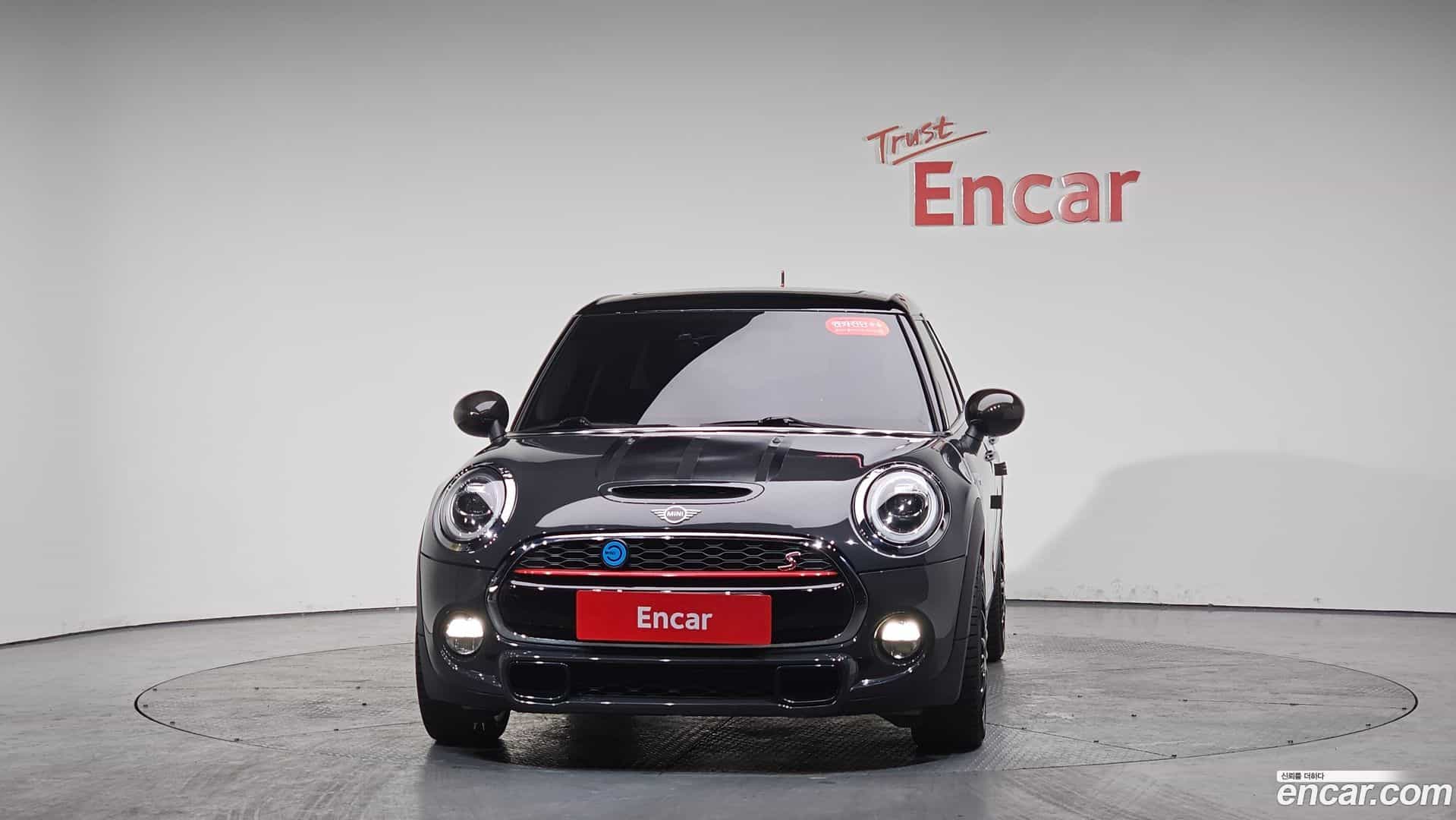 Cooper Mini 2019.6-OUTER-003