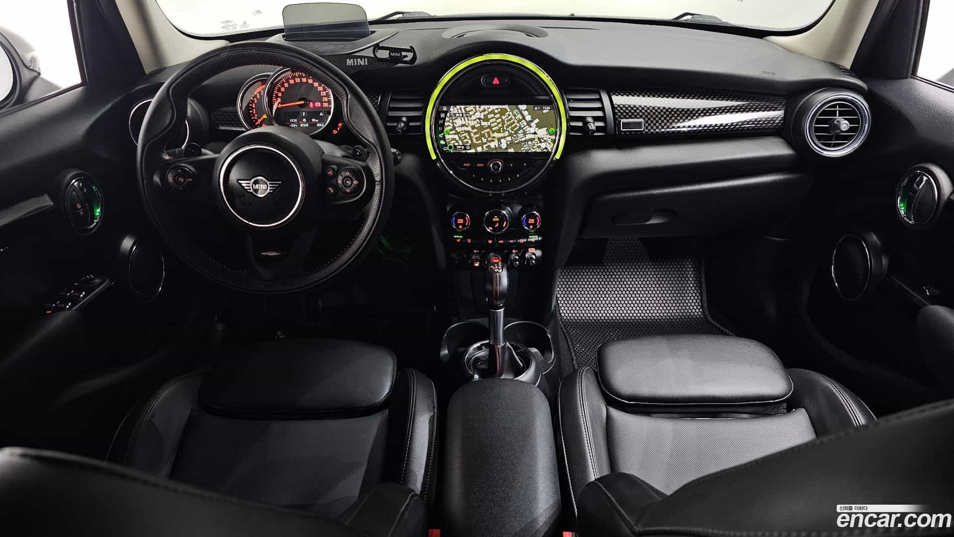 Cooper Mini 2019.6-INNER-007