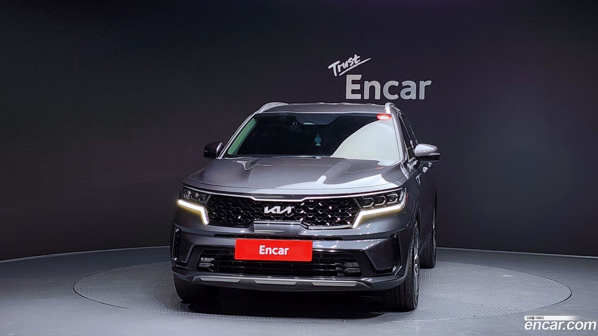 Main__Slider__Photo:Sorento Kia 2021.10-2