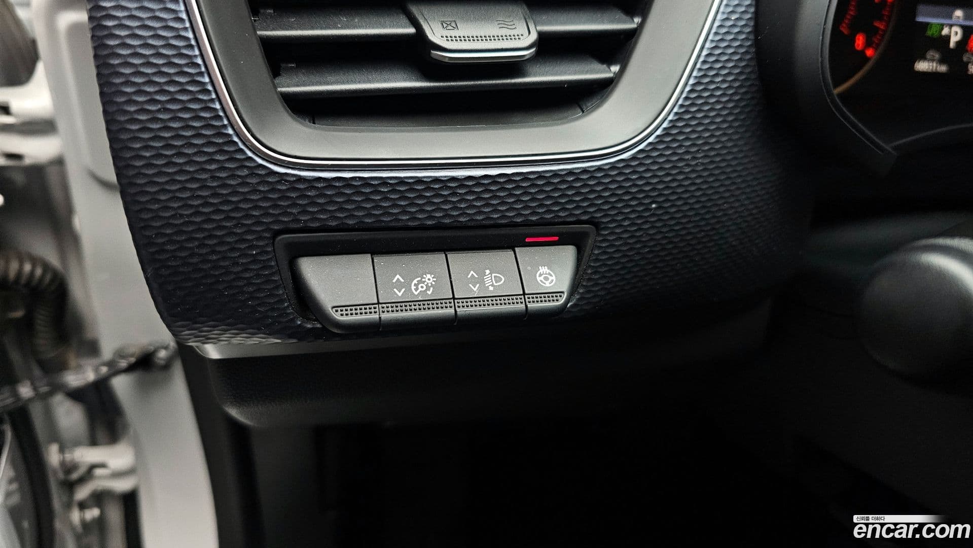 Main__Slider__Photo:XM3 Renault-KoreaSamsung 2021.10-16