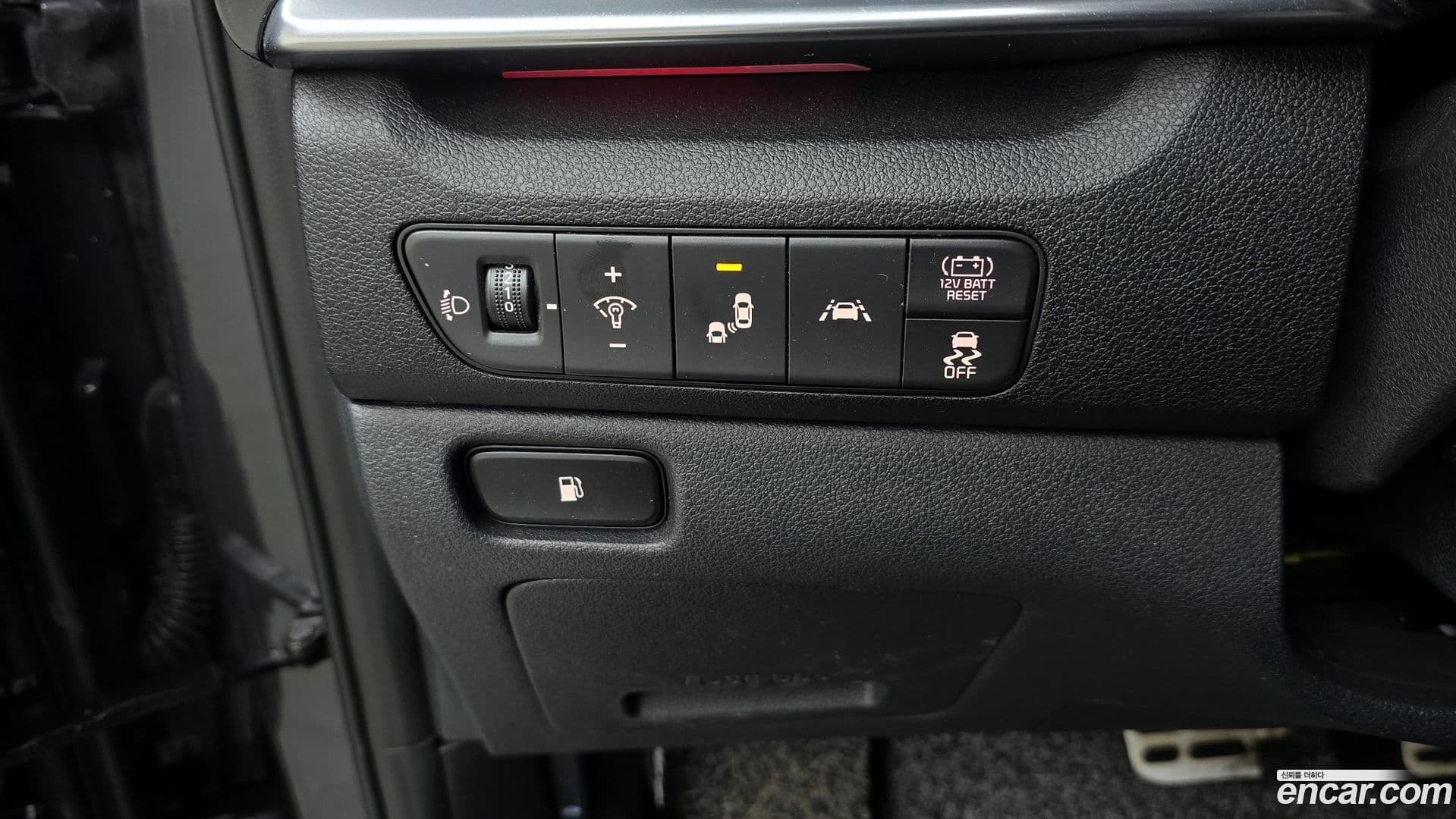 Main__Slider__Photo:Niro Kia 2020.5-15