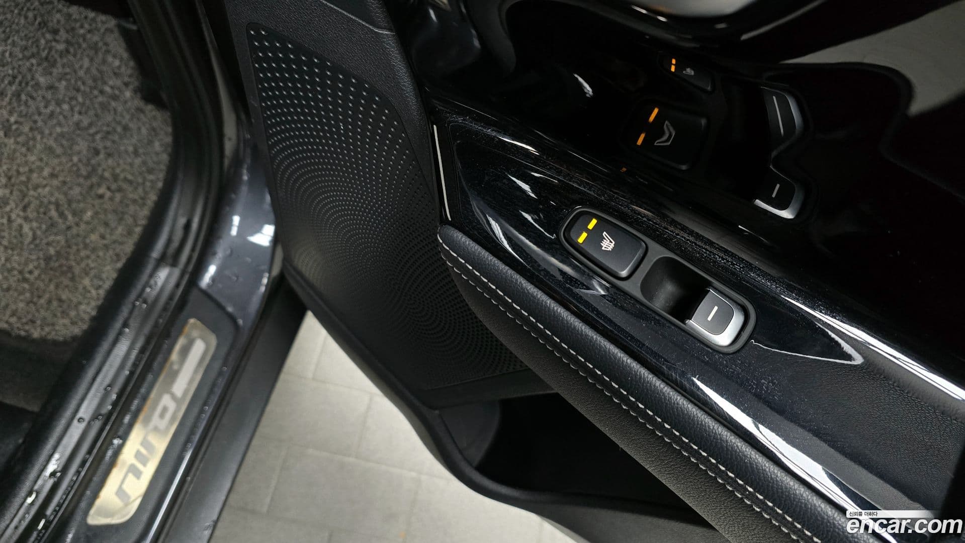 Main__Slider__Photo:Niro Kia 2020.5-18