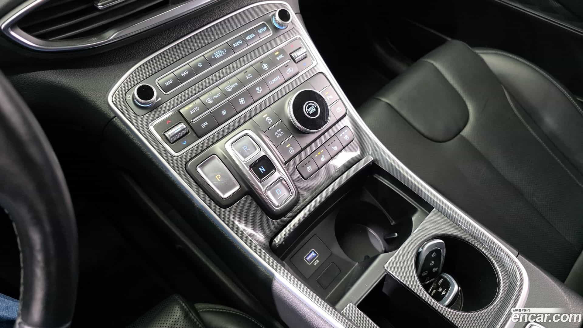 Santafe Hyundai 2021.11-INNER-009