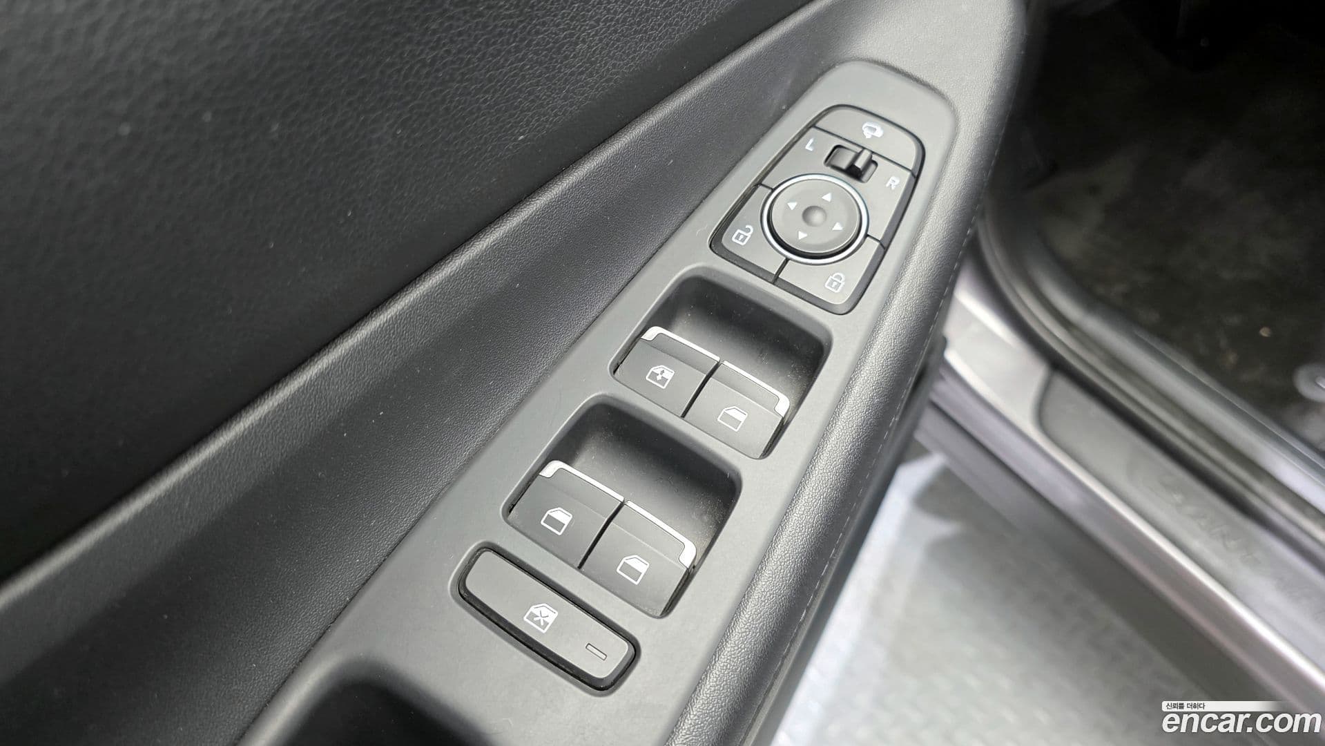 Main__Slider__Photo:Santafe Hyundai 2021.11-13