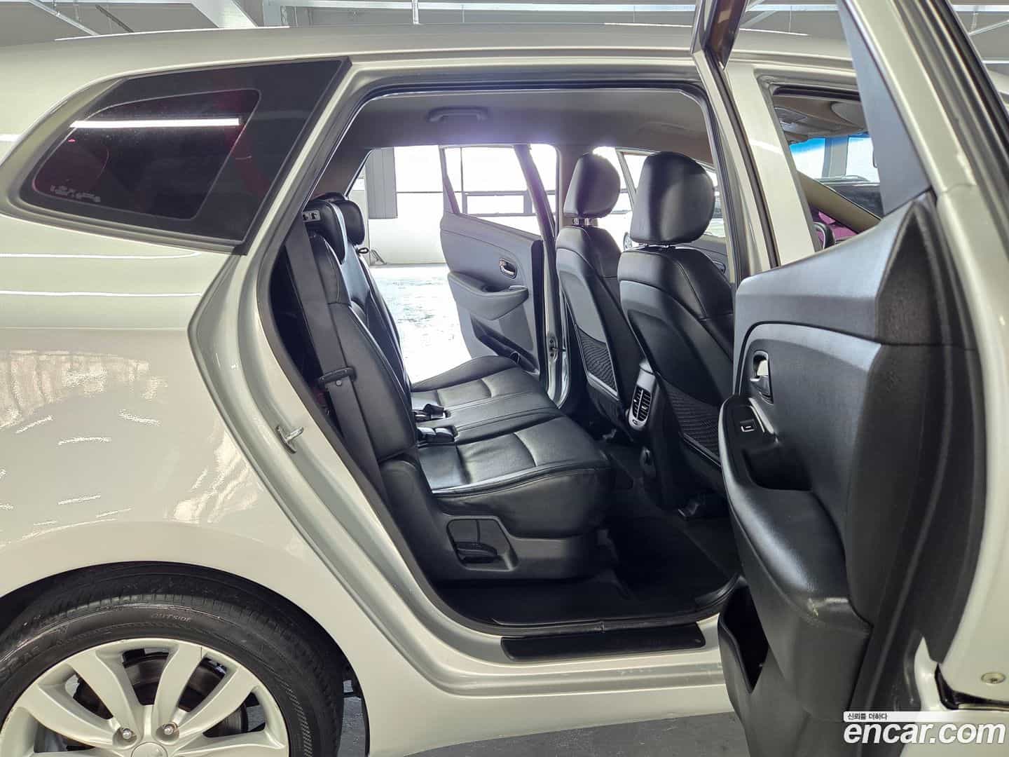 Carens Kia 2016.6-OPTION-019