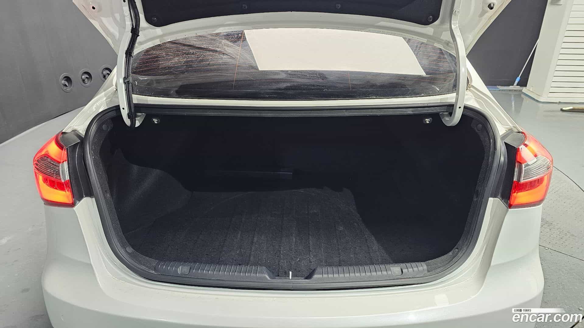 K3 Kia 2015.6-OPTION-024