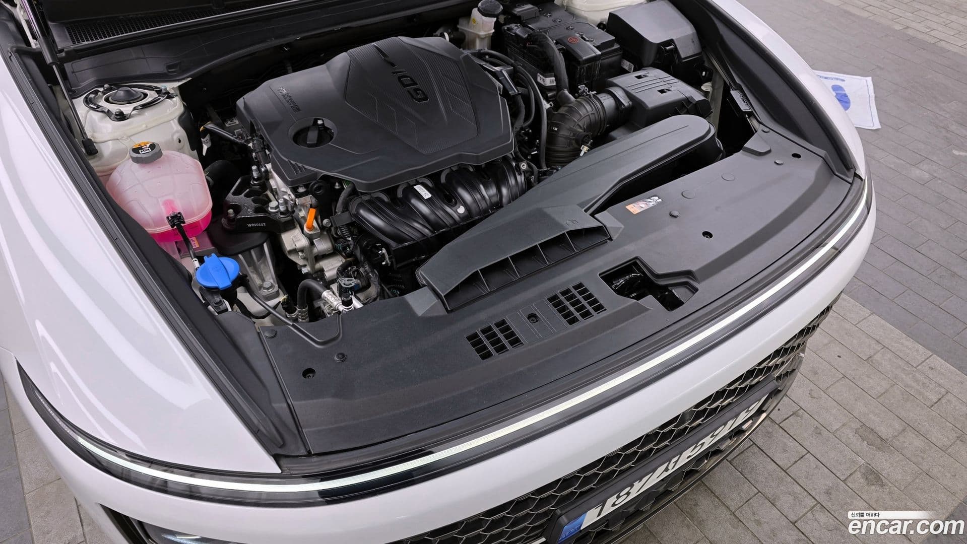 Main__Slider__Photo:Grandeur Hyundai 2023.4-5