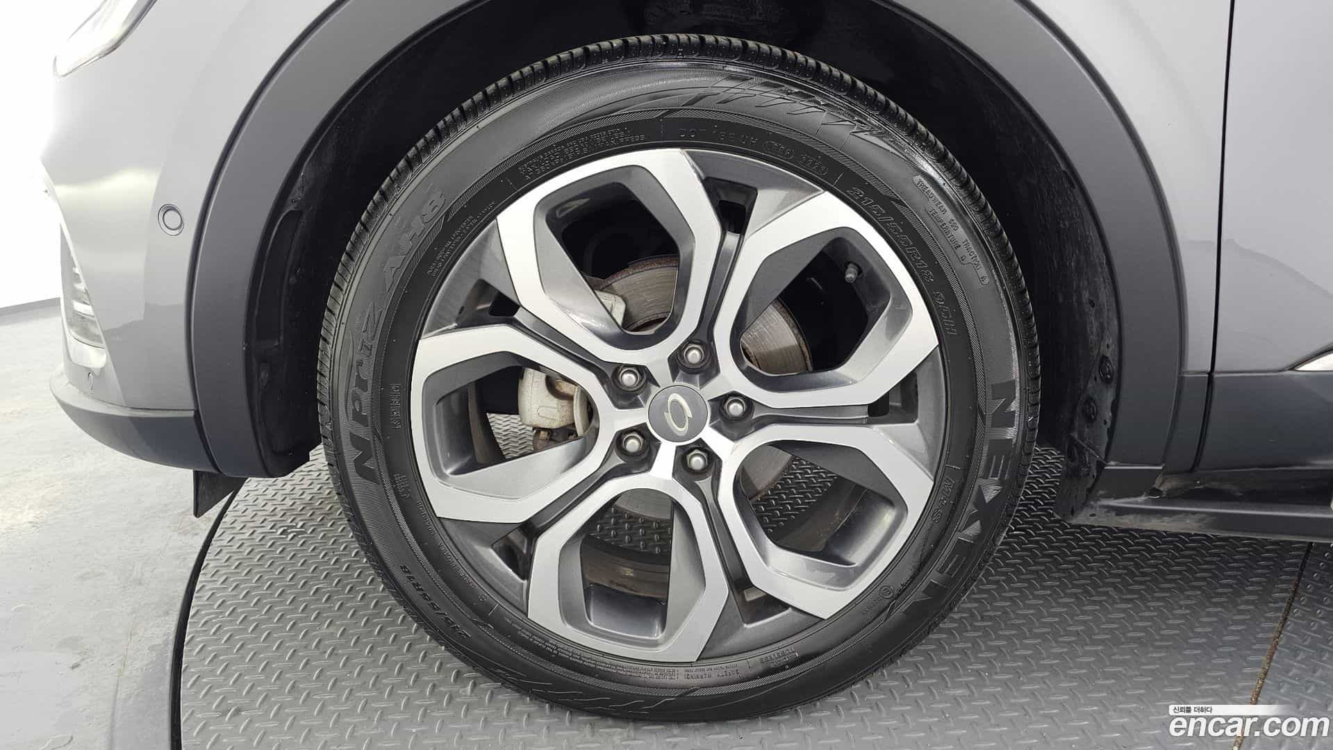 XM3 Renault-KoreaSamsung 2020.2-OUTER-005