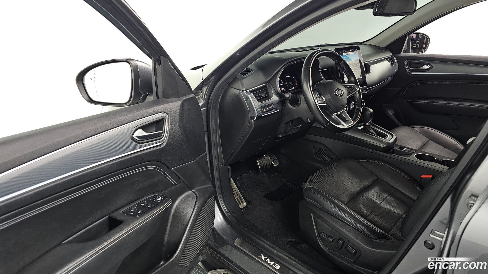 Main__Slider__Photo:XM3 Renault-KoreaSamsung 2020.2-10