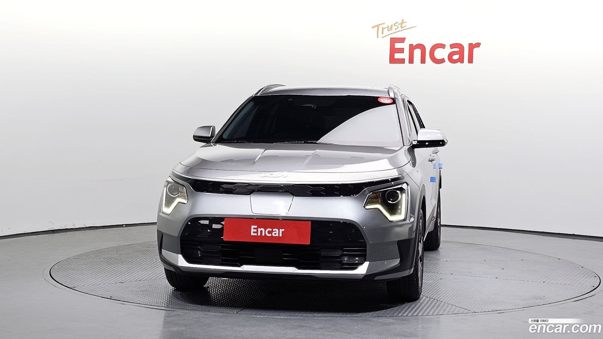 Main__Slider__Photo:Niro Kia 2022.8-2