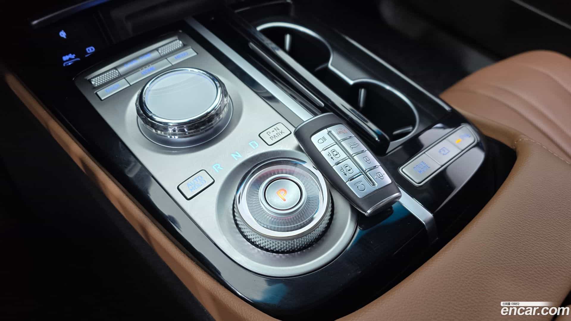 G80 Genesis 2023.11-INNER-009