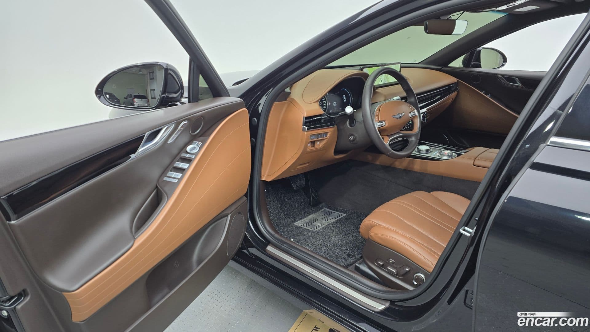 Main__Slider__Photo:G80 Genesis 2023.11-9