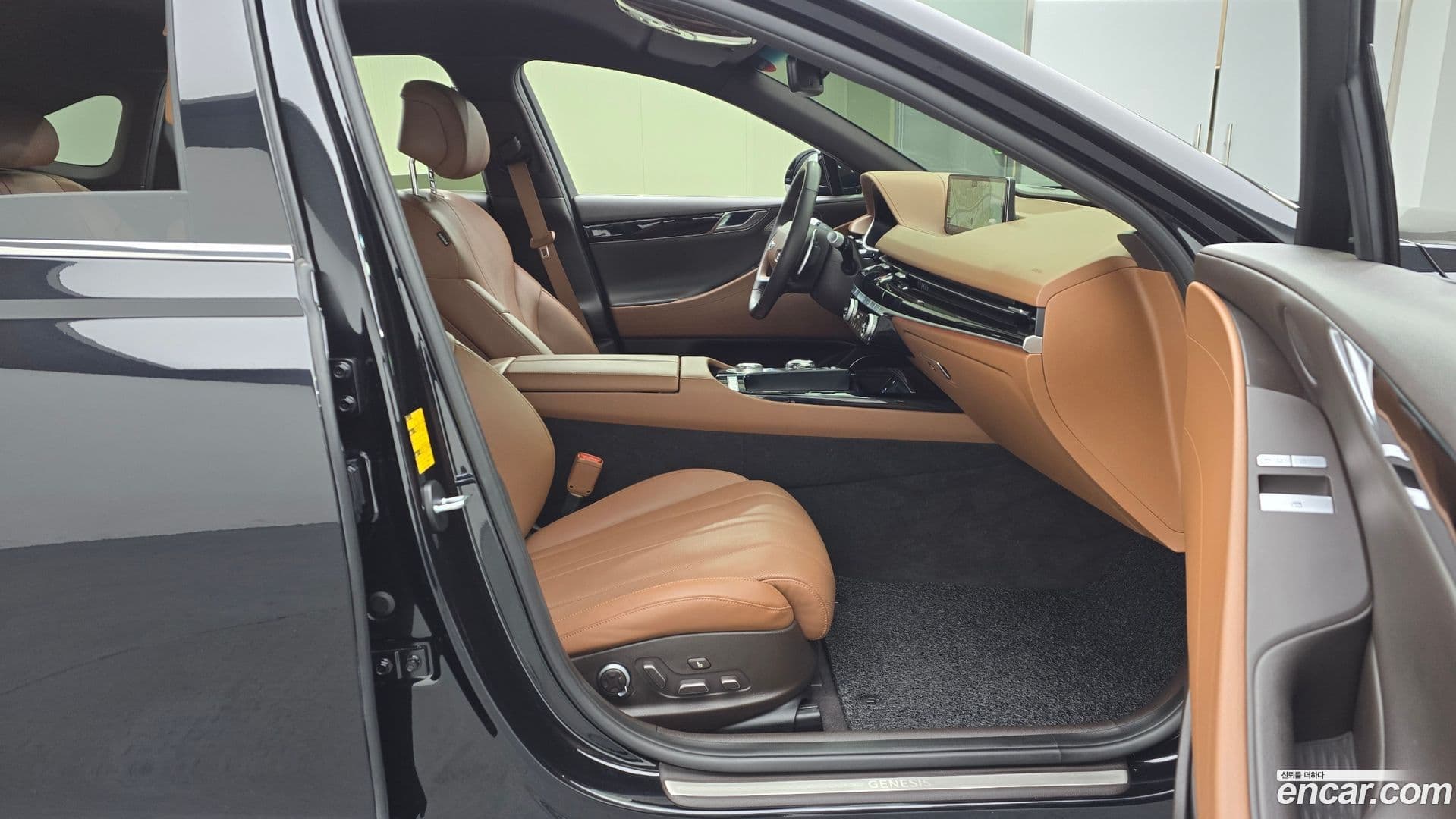 Main__Slider__Photo:G80 Genesis 2023.11-10