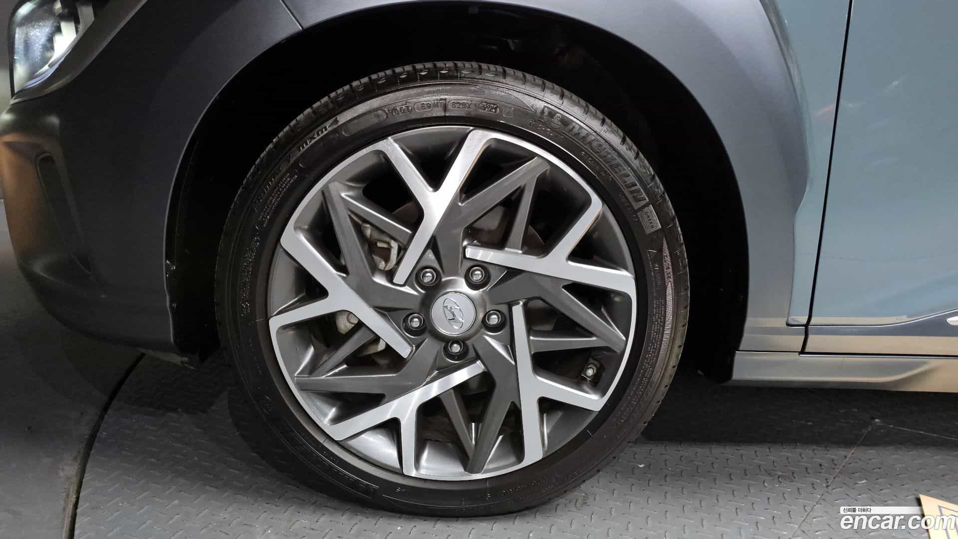 Kona Hyundai 2022.5-OUTER-005