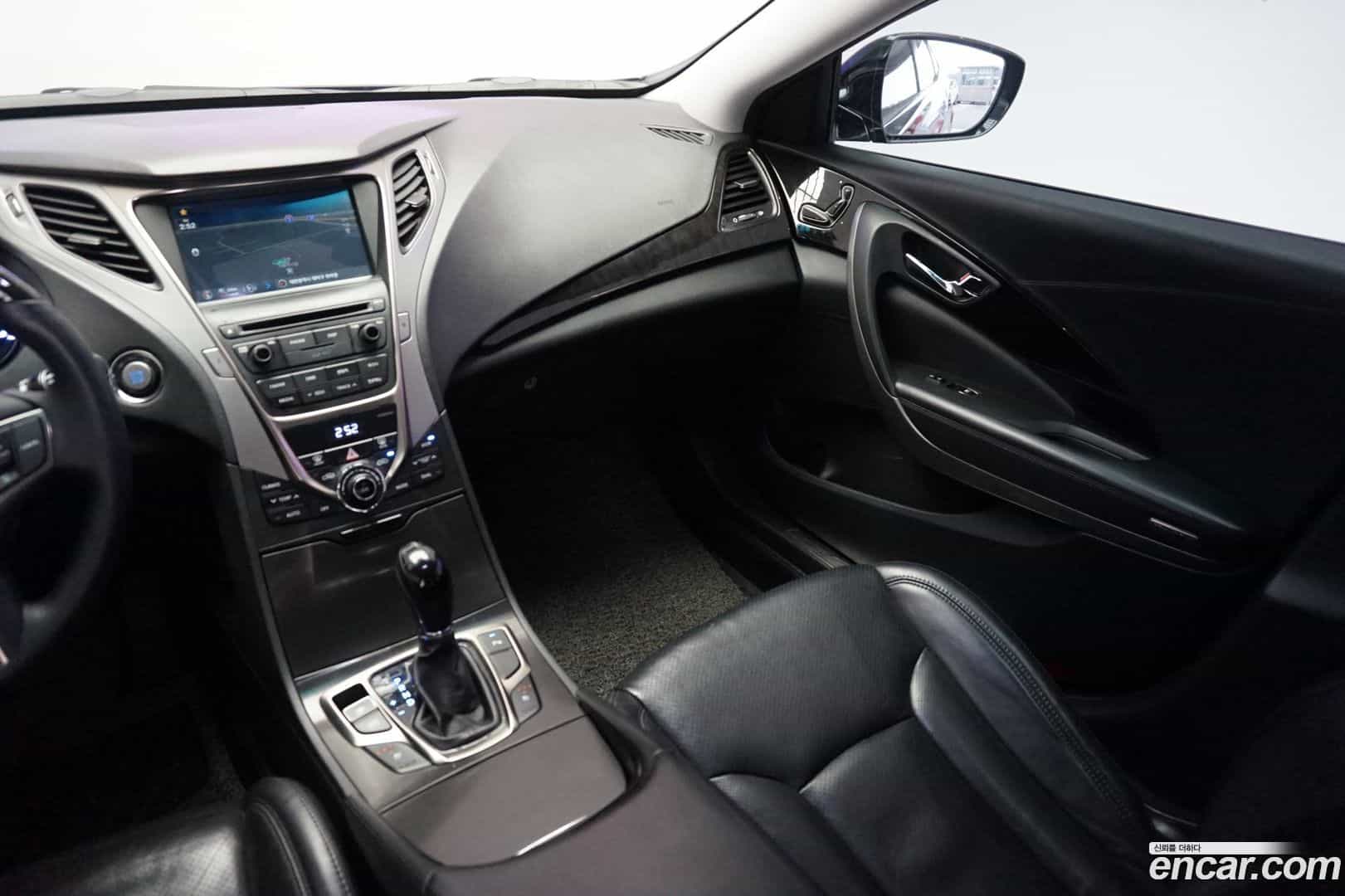Grandeur Hyundai 2014.5-INNER-008