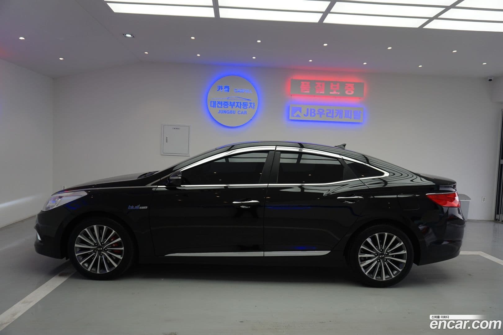 Main__Slider__Photo:Grandeur Hyundai 2014.5-12