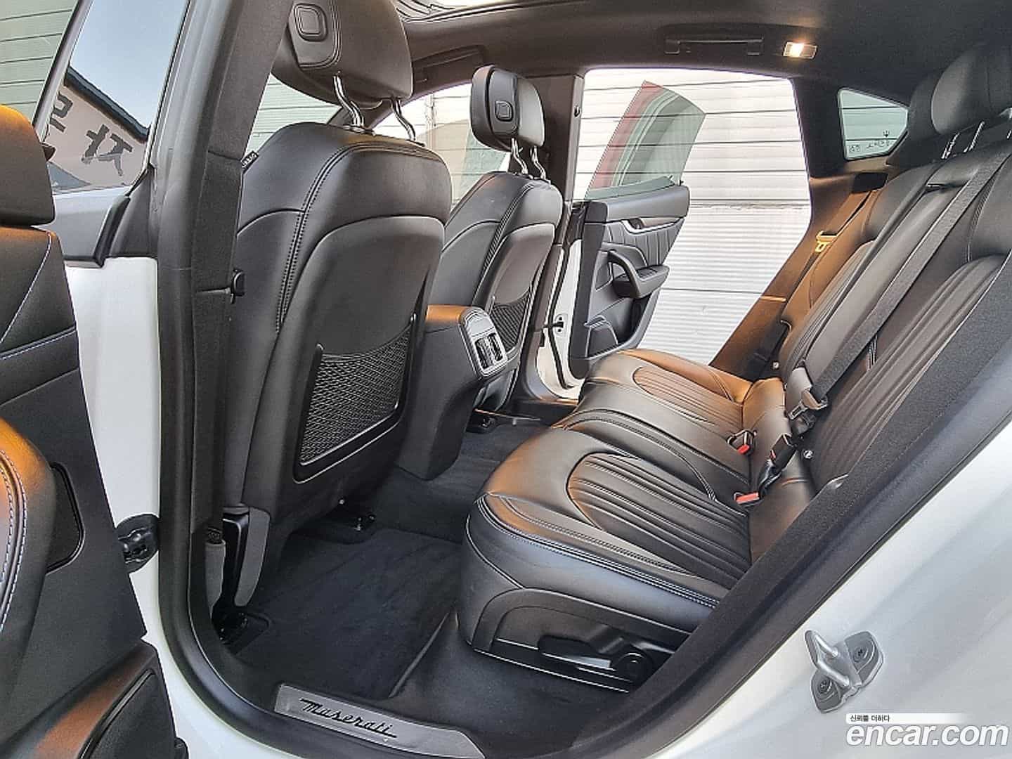 Levante Maserati 2022.11-INNER-008