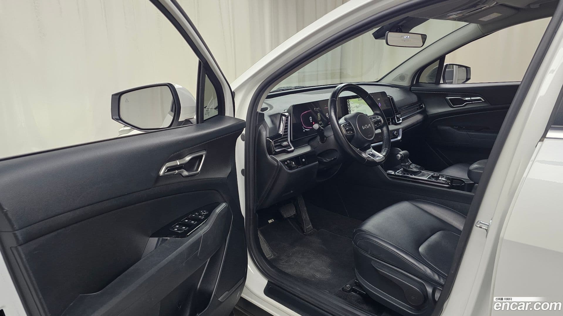 Main__Slider__Photo:Sportage Kia 2022.4-9