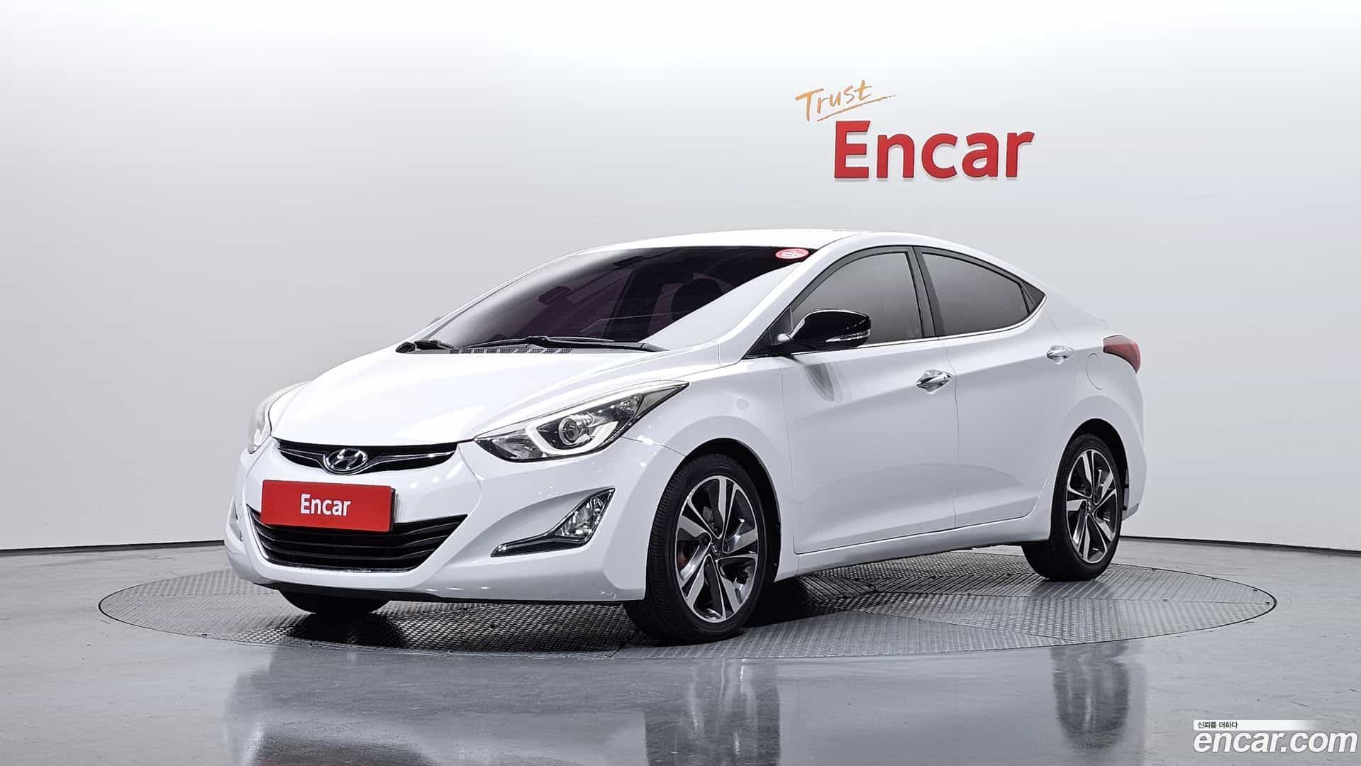 AVANTE Hyundai 2013.11-OUTER-001