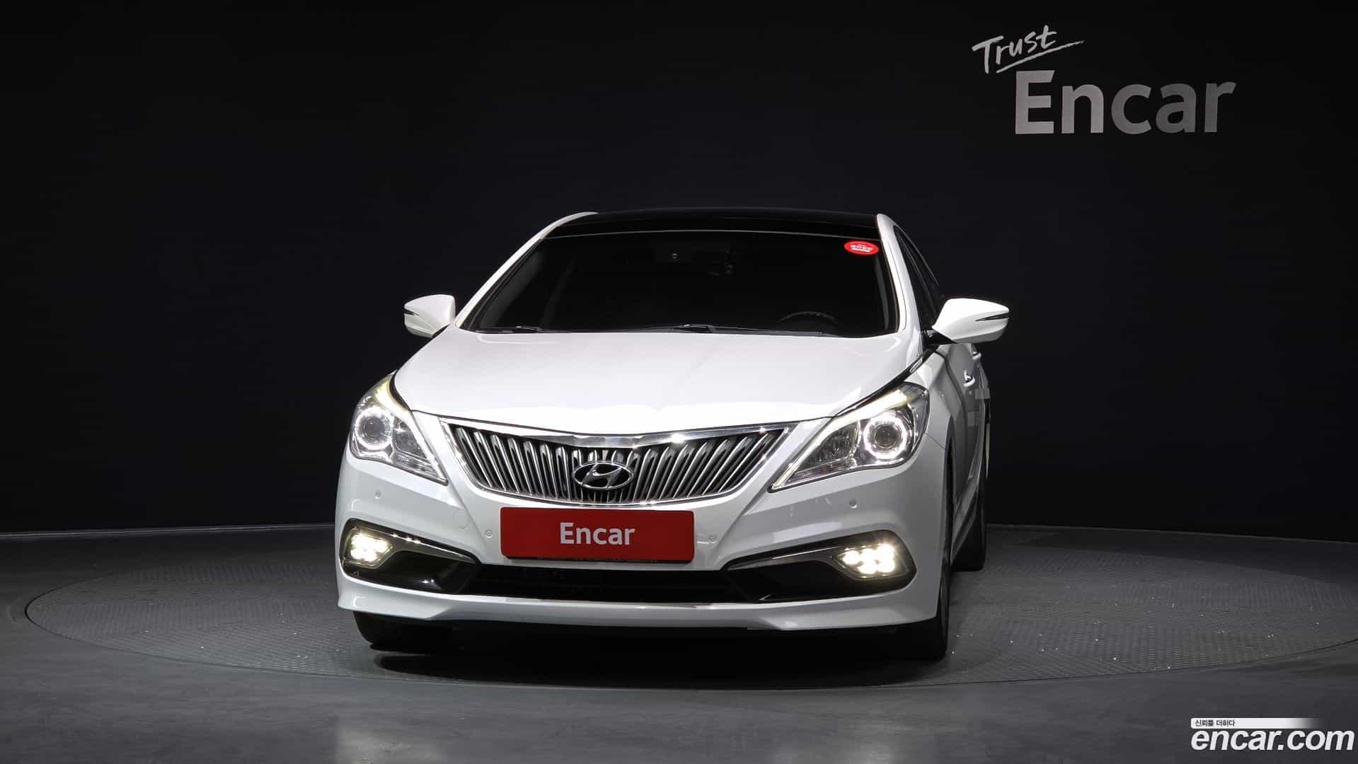 Grandeur Hyundai 2014.9-OUTER-003