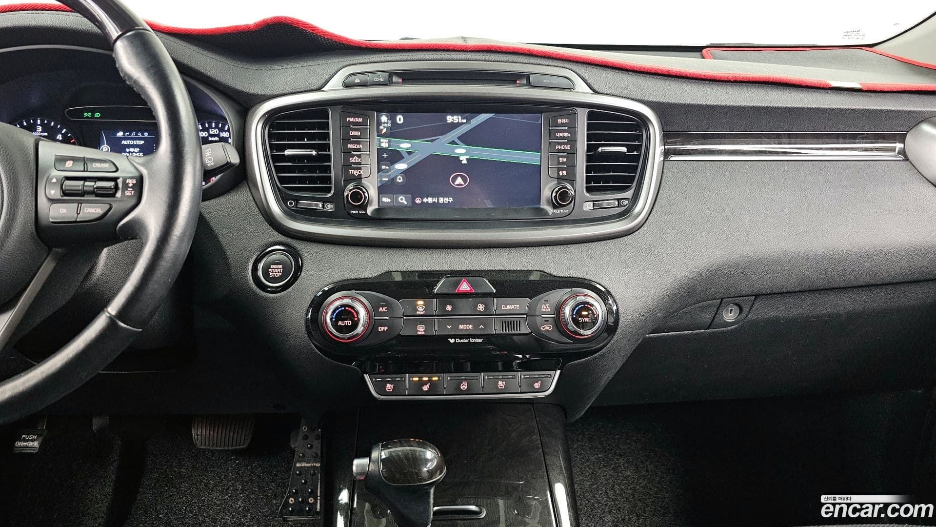 Main__Slider__Photo:Sorento Kia 2014.11-13