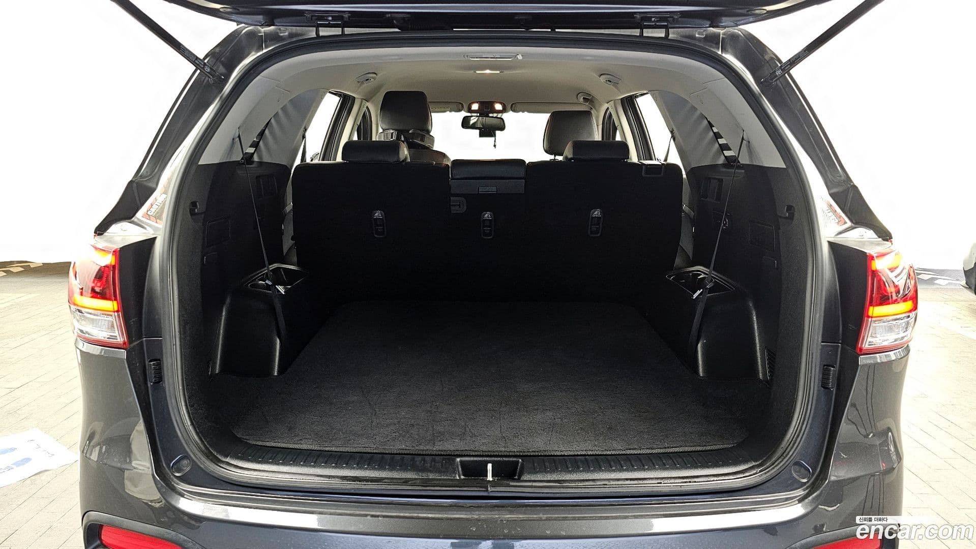 Main__Slider__Photo:Sorento Kia 2014.11-19