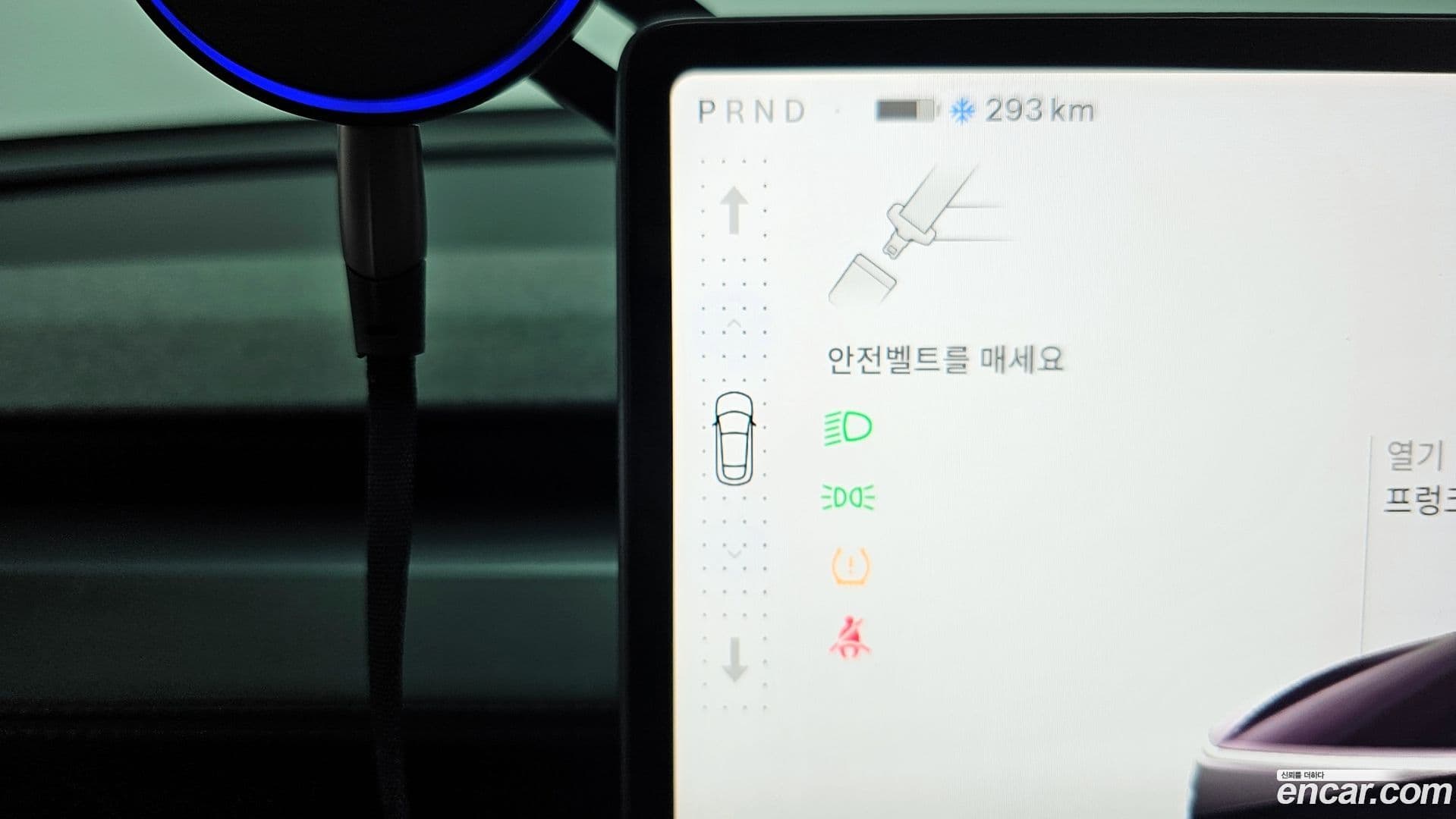 Main__Slider__Photo:Model Y Tesla 2025.4-8