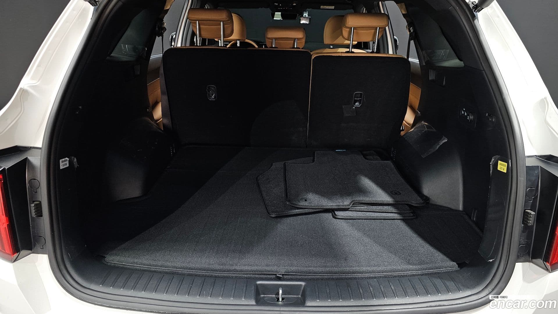 Main__Slider__Photo:Sorento Kia 2023.5-19