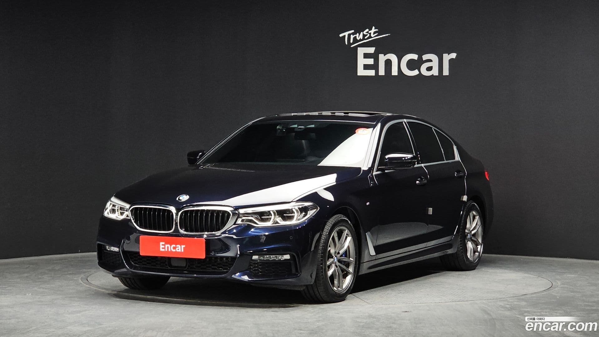 Main__Slider__Photo:5-Series BMW 2018.2-0