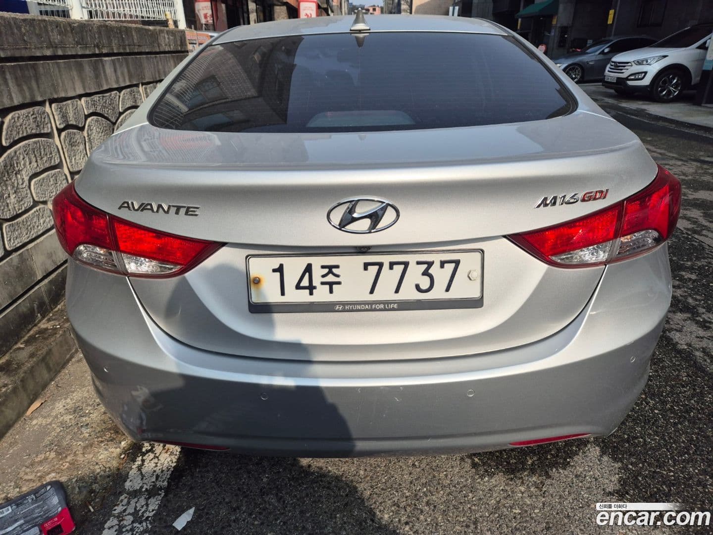 Main__Slider__Photo:AVANTE Hyundai 2012.1-1