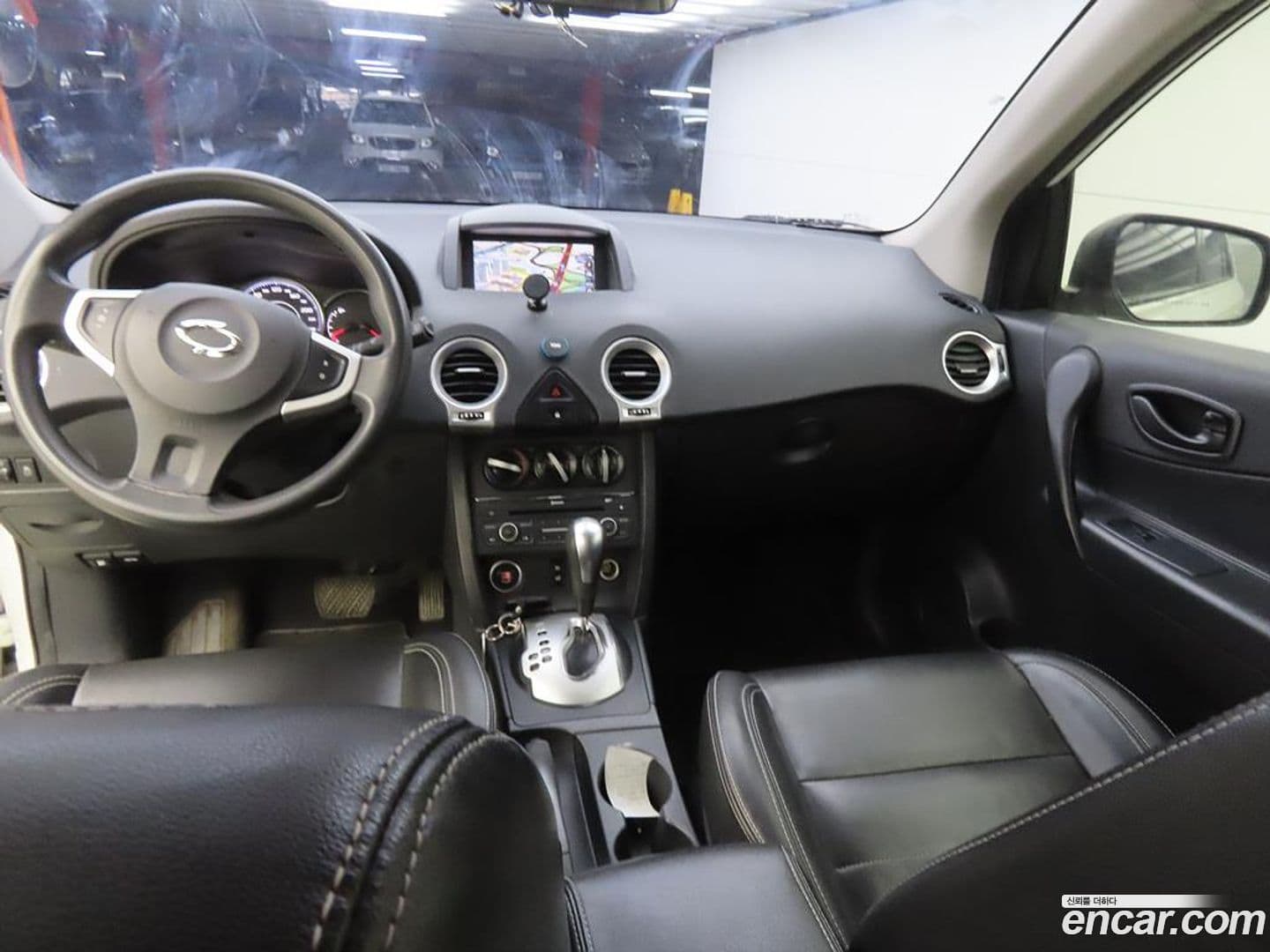 Main__Slider__Photo:QM5 Renault-KoreaSamsung 2014.6-6