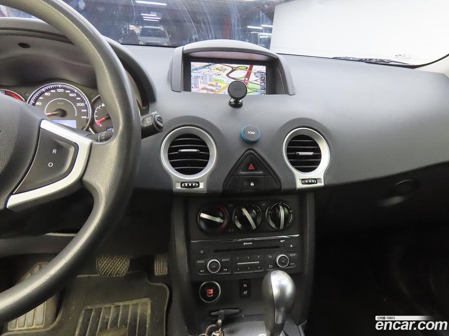 Main__Slider__Photo:QM5 Renault-KoreaSamsung 2014.6-9