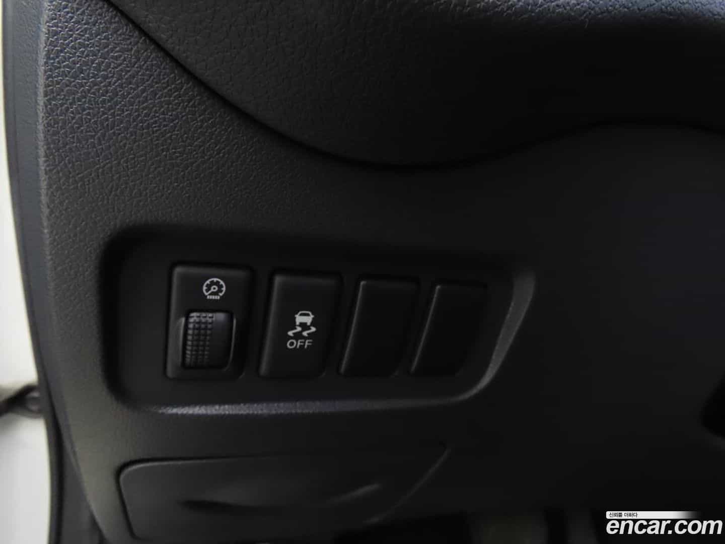 QM5 Renault-KoreaSamsung 2014.6-OPTION-017