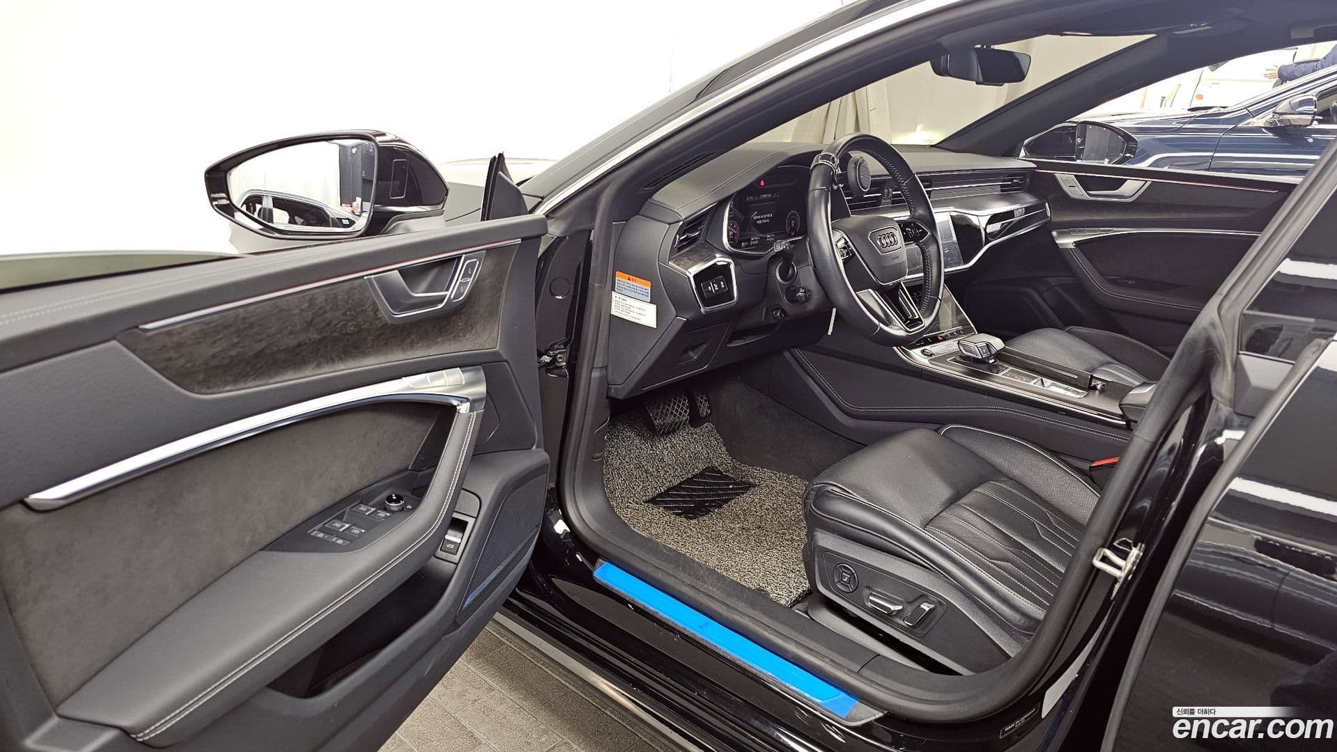 Main__Slider__Photo:A7 Audi 2021.0-9