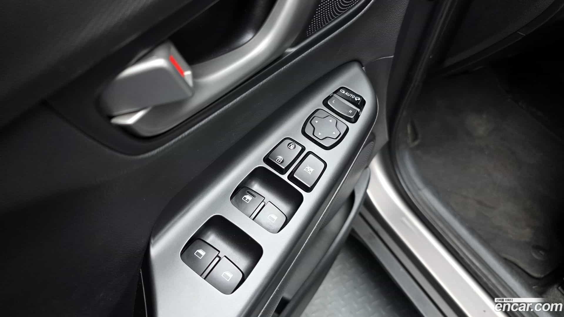 Kona Hyundai 2017.8-OPTION-020