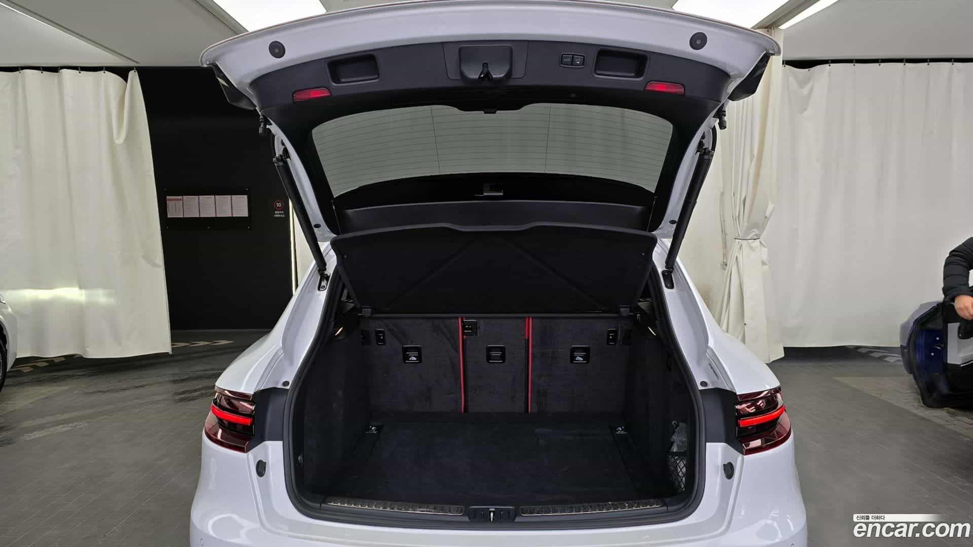 Macan Porsche 2018.5-OPTION-024