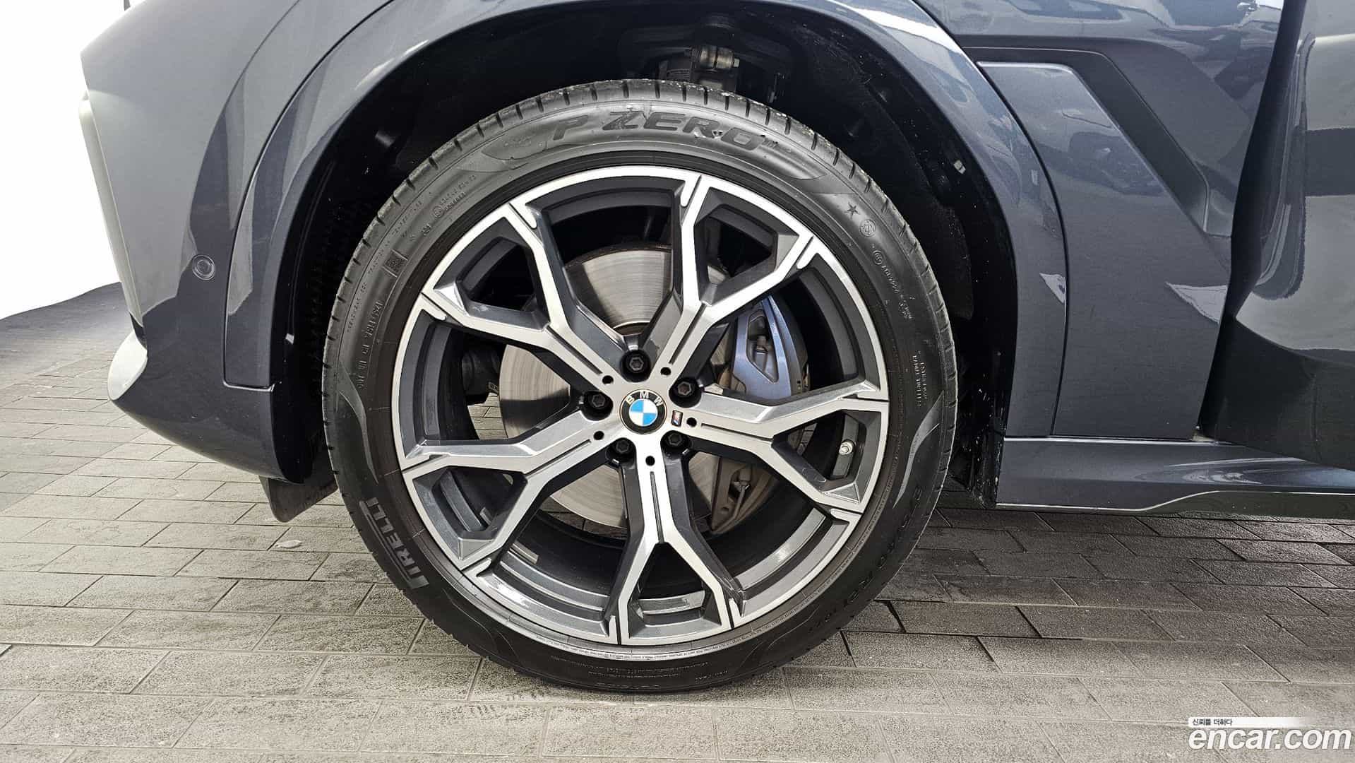 X6 BMW 2022.4-OUTER-005