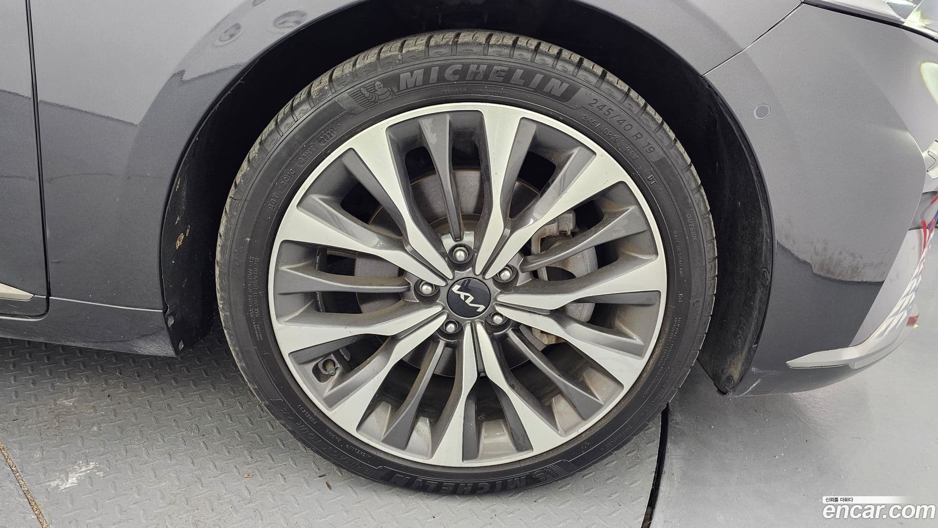 Main__Slider__Photo:K8 Kia 2021.11-4