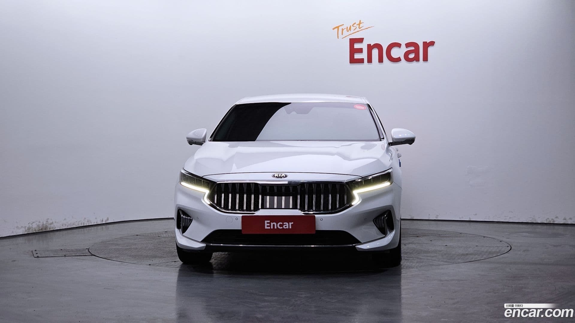 Main__Slider__Photo:K7 Kia 2020.2-2