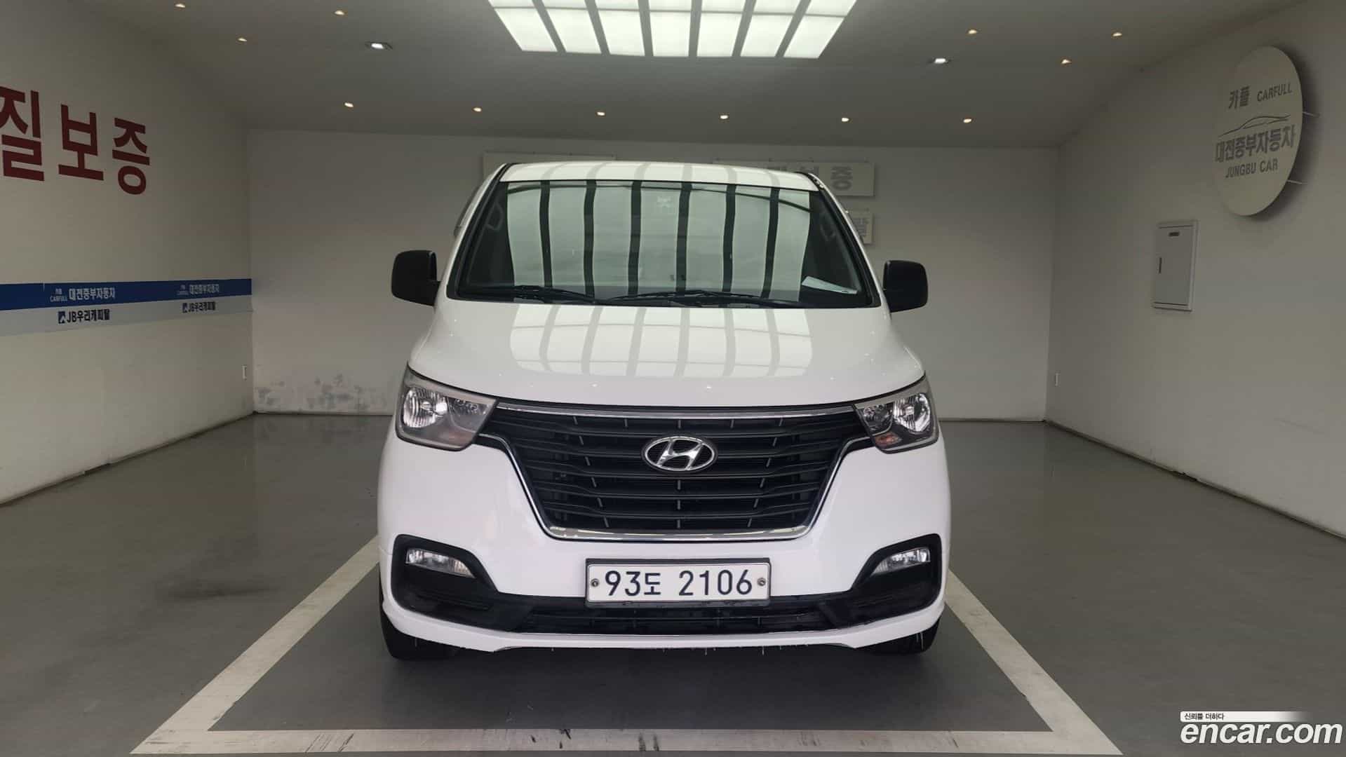 Starex Hyundai 2018.2-OUTER-001