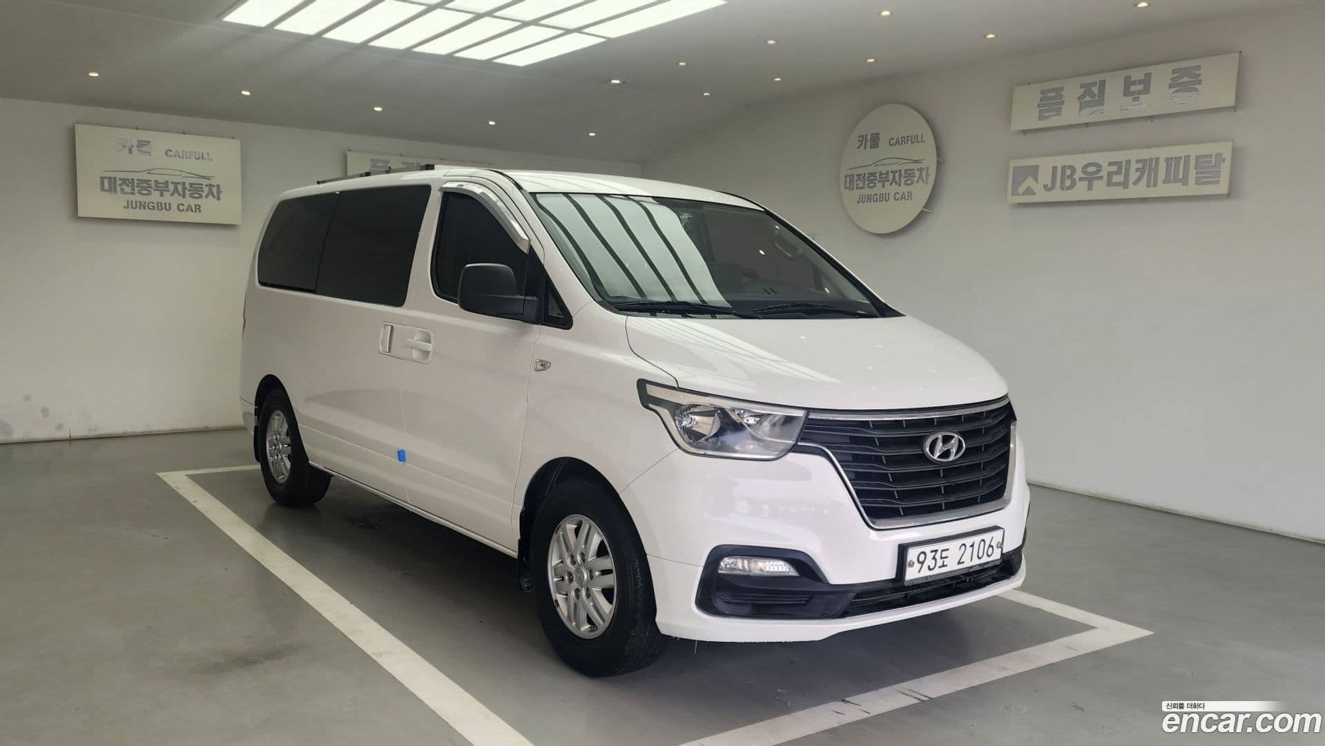 Main__Slider__Photo:Starex Hyundai 2018.2-1