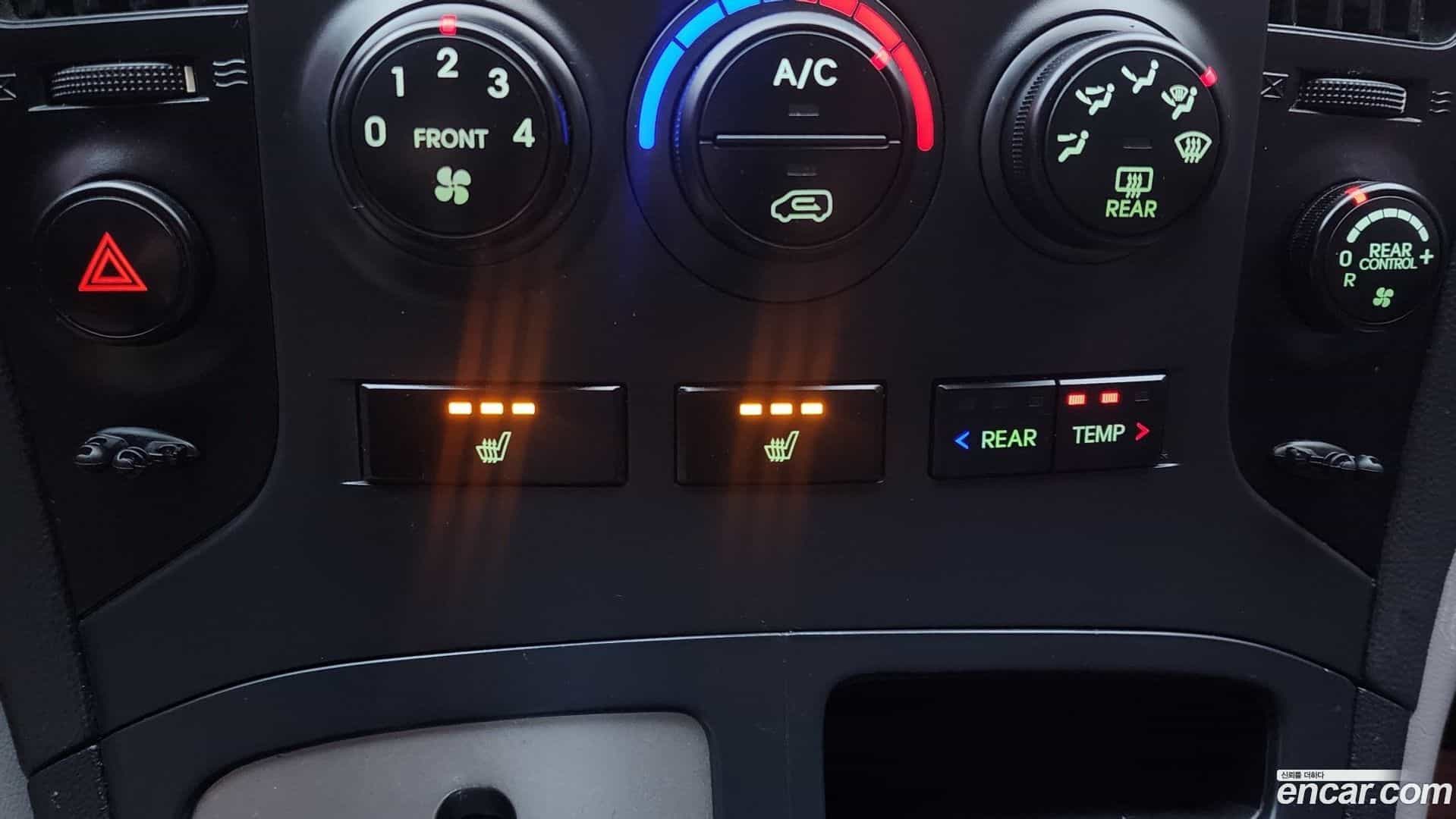 Starex Hyundai 2014.0-INNER-009