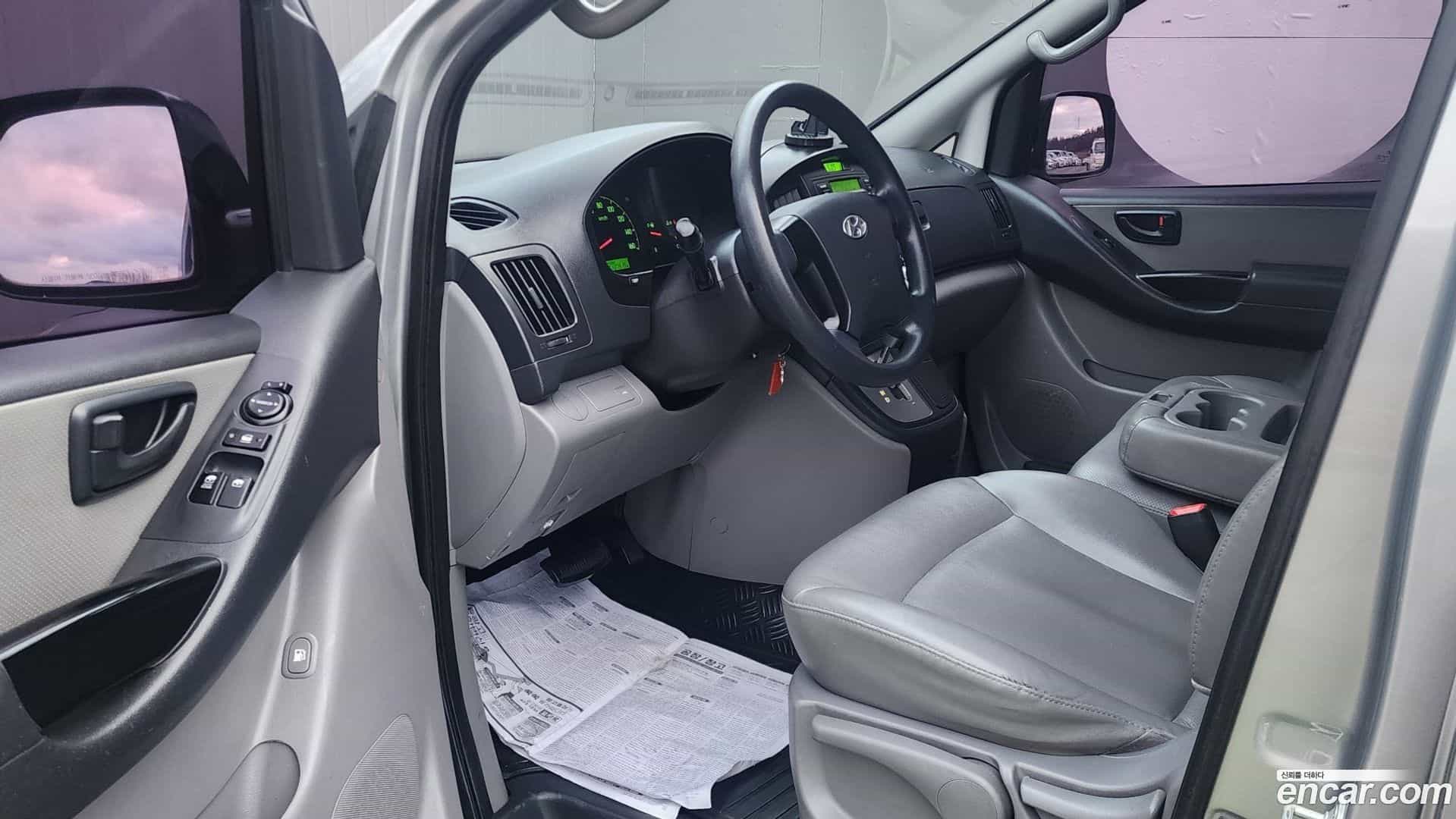 Starex Hyundai 2014.0-OPTION-015