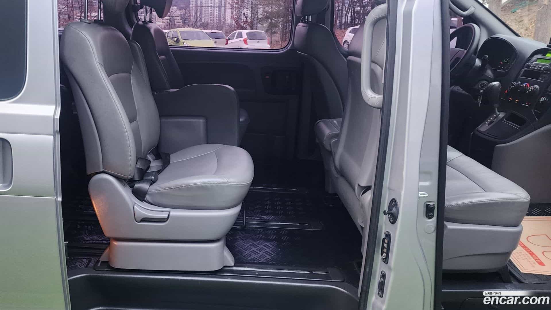 Starex Hyundai 2014.0-OPTION-018