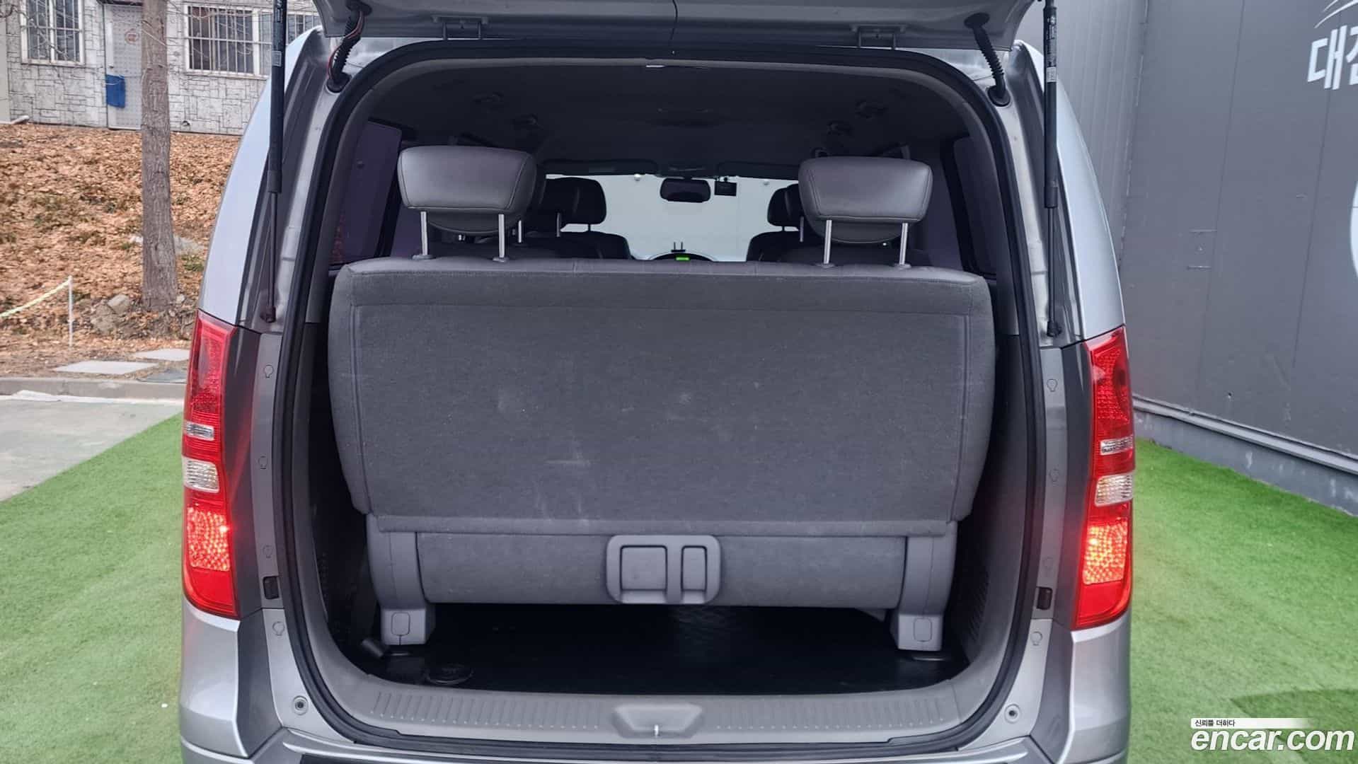 Starex Hyundai 2014.0-OPTION-020