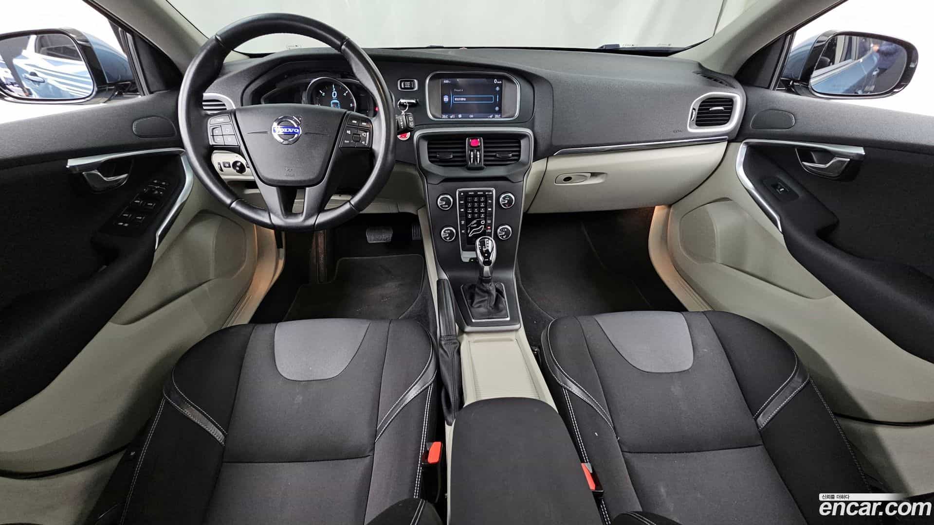 V40 Volvo 2014.1-INNER-007