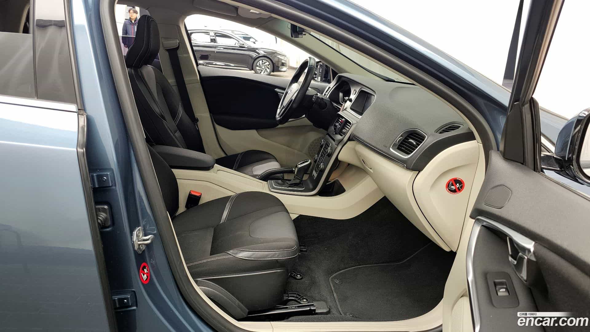 V40 Volvo 2014.1-OPTION-015