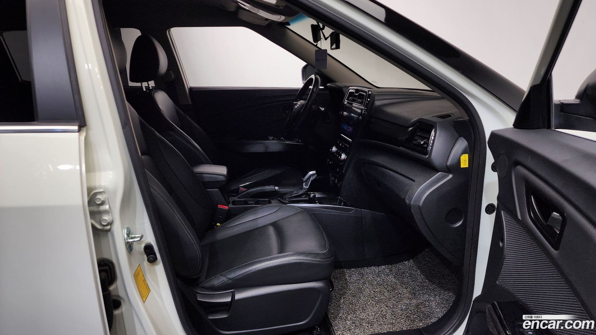 Main__Slider__Photo:TIBOLI KG_Mobility_Ssangyong 2020.11-10